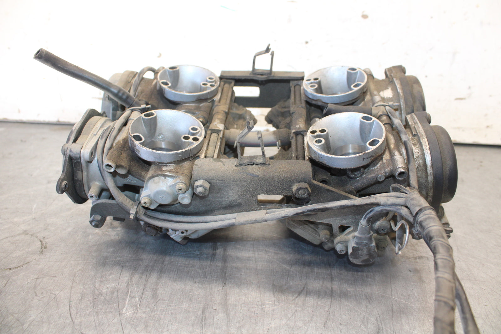 05-06 YAMAHA ROYAL STAR CARB CARBURETOR BB697