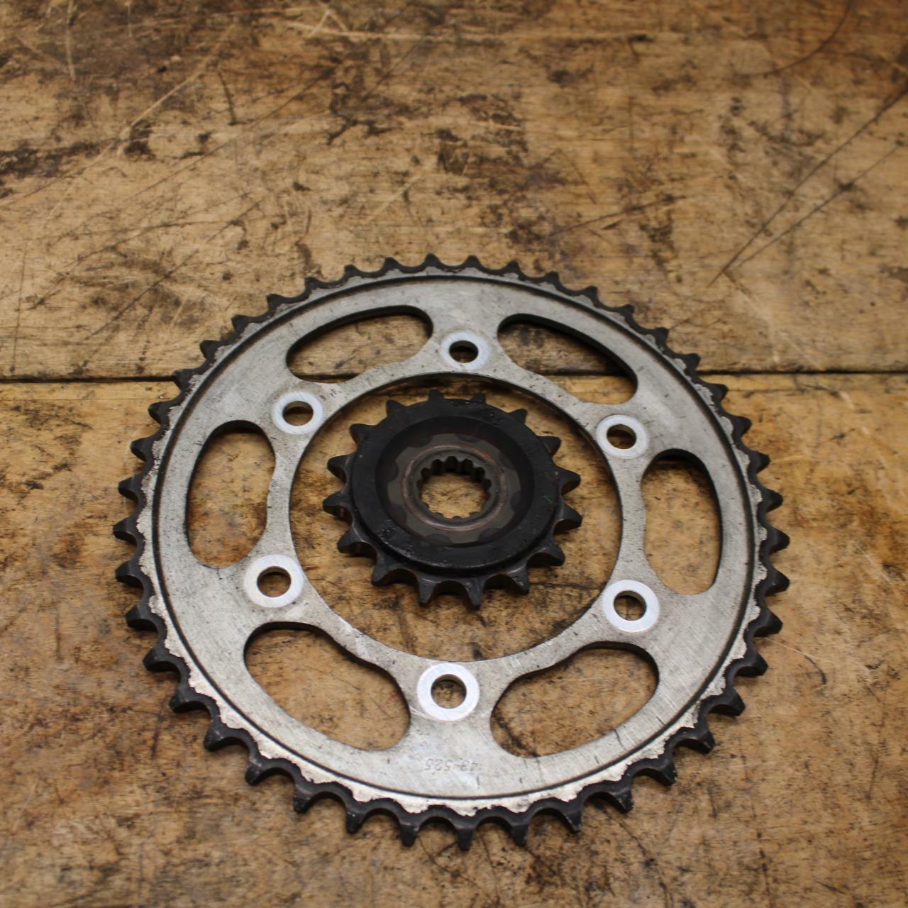 11-21 SUZUKI GSXR600 FRONT & REAR SPROCKET BB346