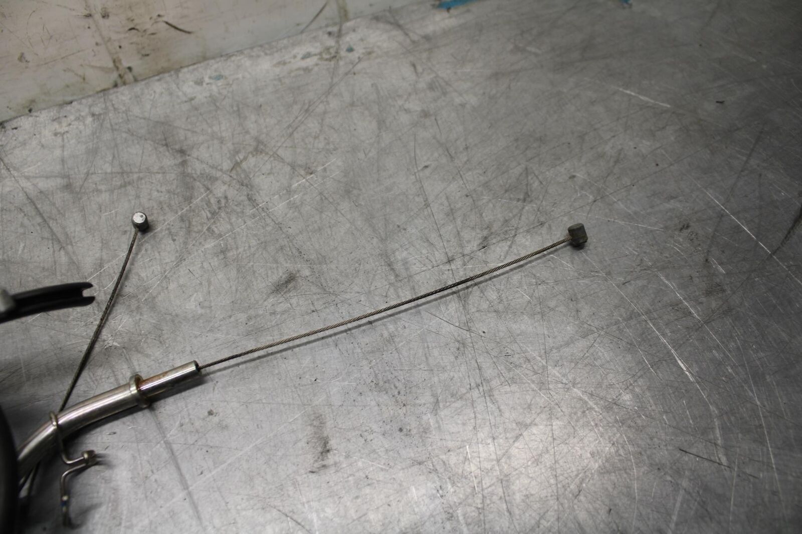 12-17 KAWASAKI NINJA 650 THROTTLE CABLES LINES BB470