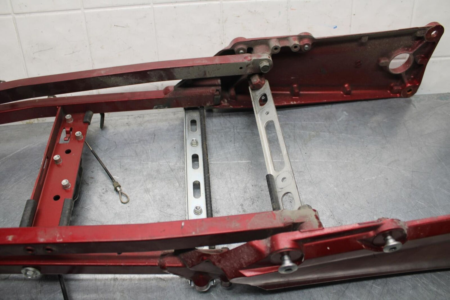 08-09 KAWASAKI NINJA ZX14R REAR SUBFRAME BACK SUB FRAME BB73