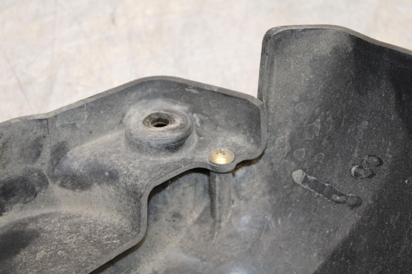 2005 Kawasaki Vulcan 1600 VN1600A Classic SIDE COVER PANEL COWL PAIR BB574