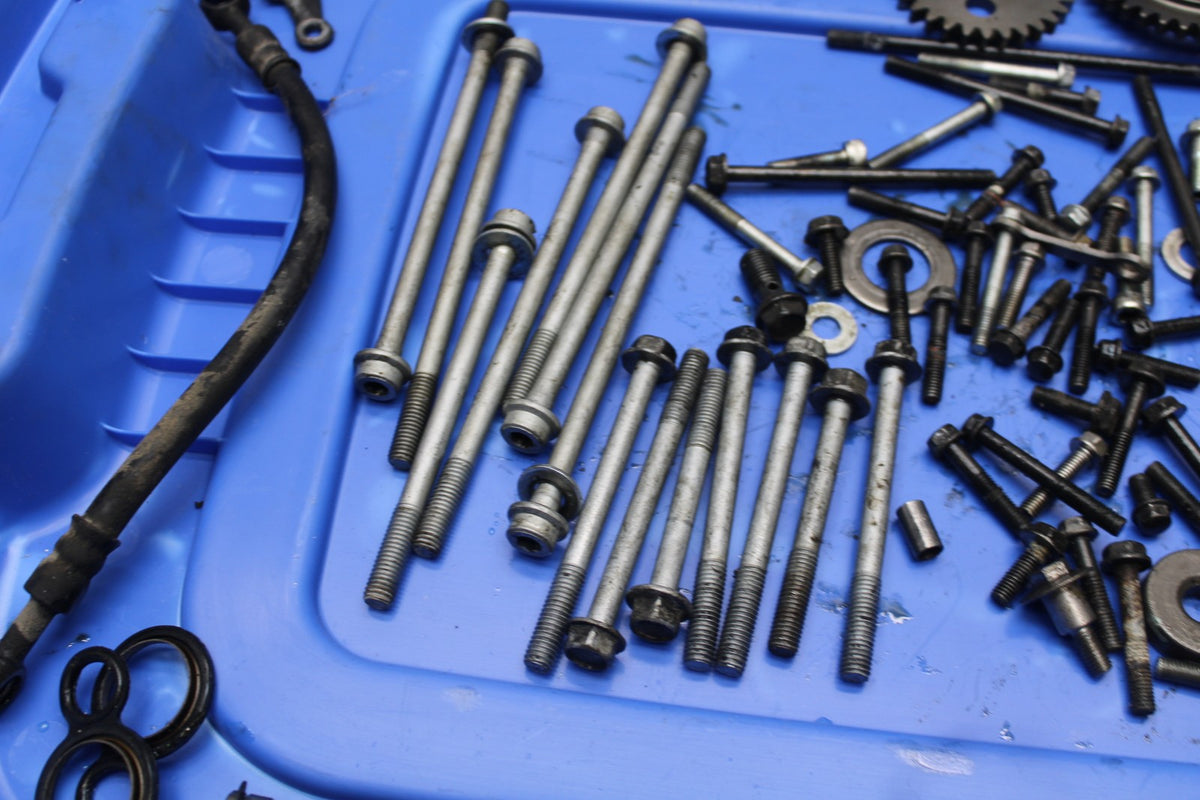 09 KAWASAKI NINJA 250R ENGINE BOLTS HARDWARE MOTOR SCREWS LEFTOVERS BB824