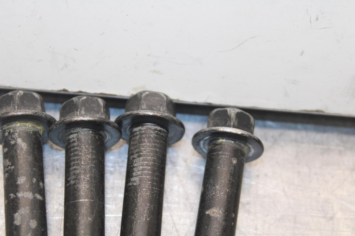 2007 Yamaha YZF R1 FRONT CALIPER BOLTS SET  90401-10012-00 BB83
