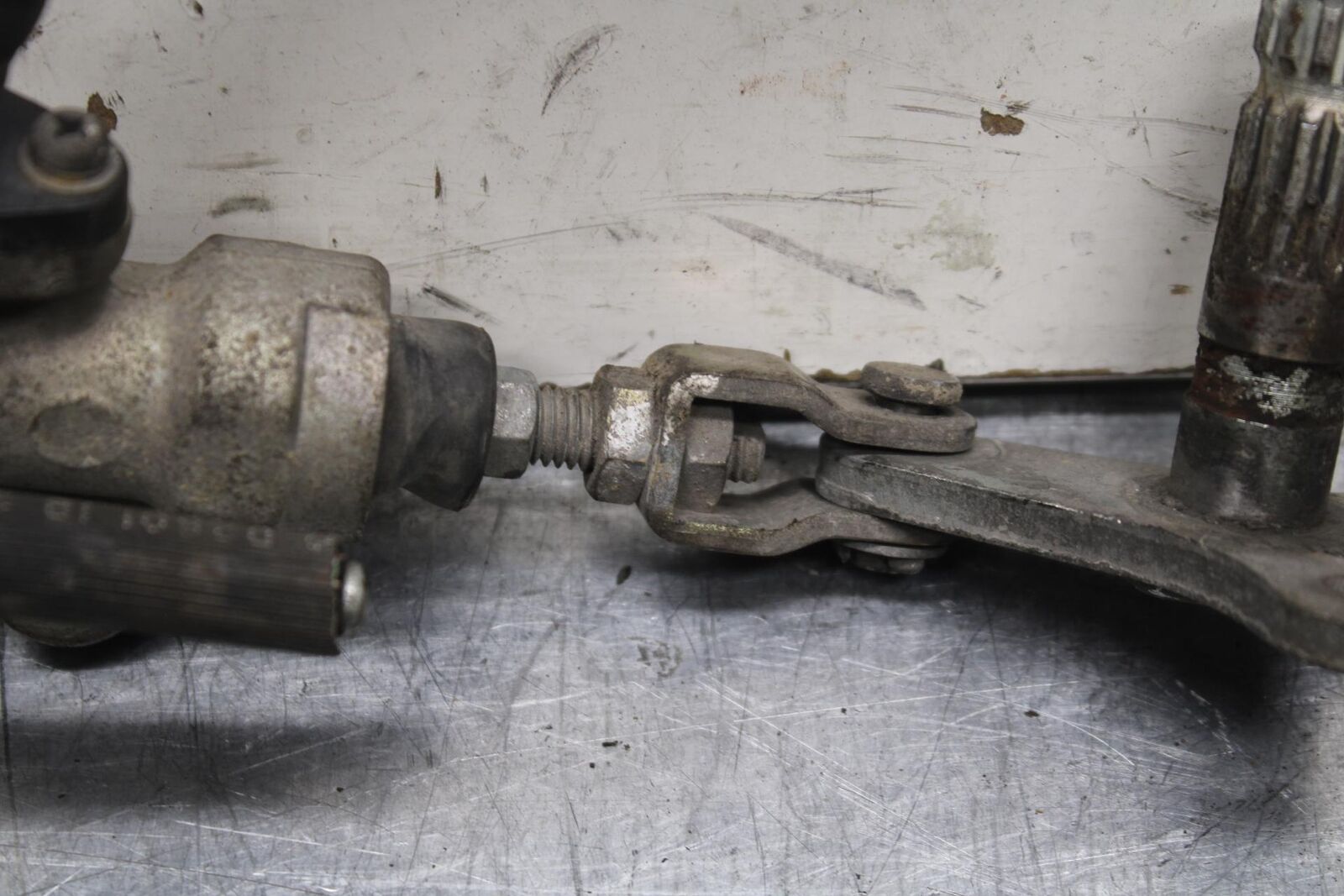 1988 Suzuki Katana 600 GSX600F REAR BACK BRAKE MASTER CYLINDER W RESERVOIR BB94