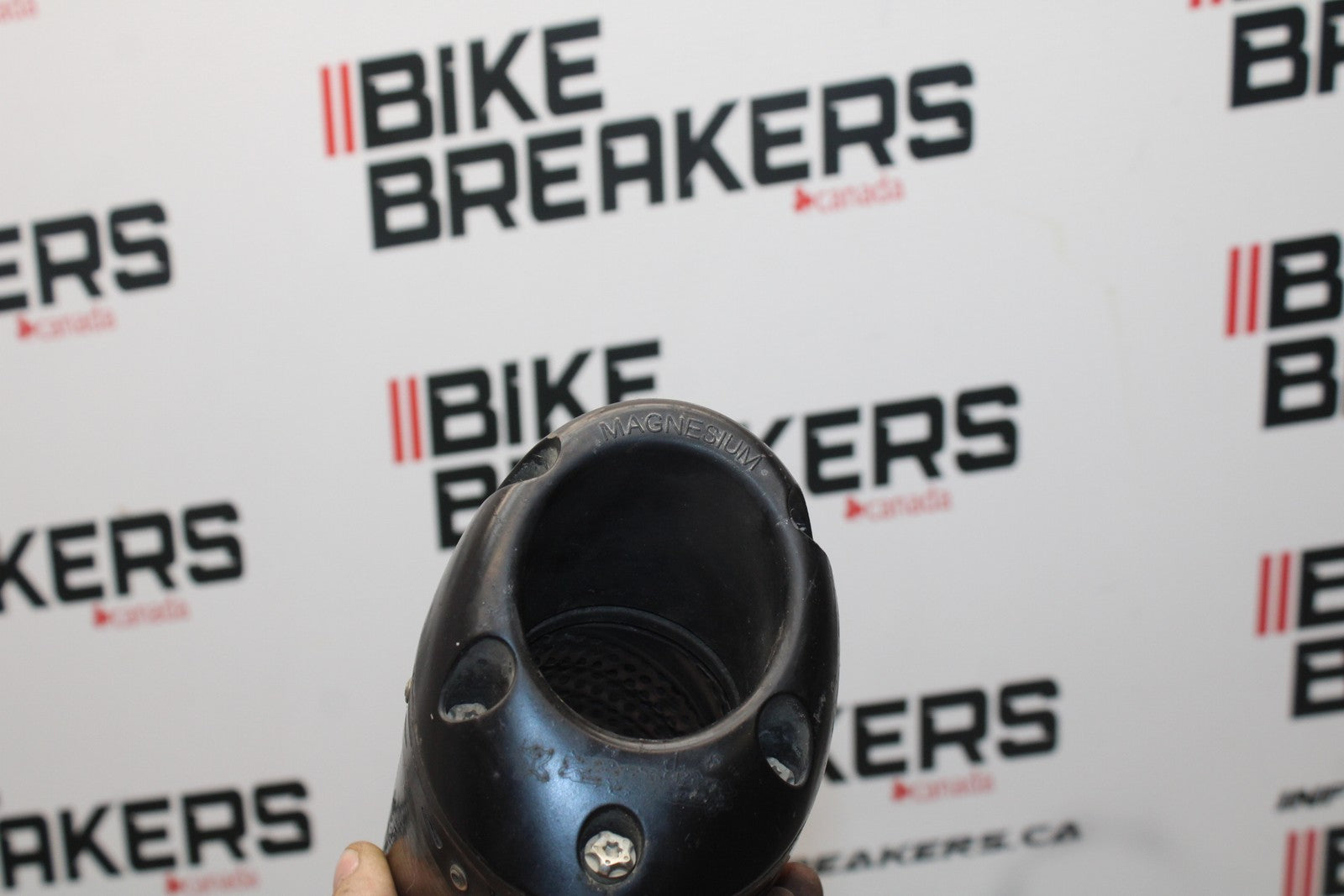 11-22 SUZUKI GSXR 600  TWO BROTHERS EXHAUST PIPE MUFFLER SLIP ON SILENCER BB193