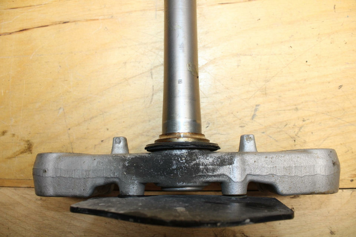 07-08 SUZUKI SV650 FRONT FORKS CLAMP LOWER TRIPLE TREE STEM BB316