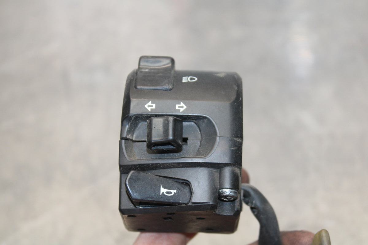 07-08 YAMAHA YZF R1 LEFT CLIP ON HANDLE HORN SIGNALS SWITCH SWITCHES BB160