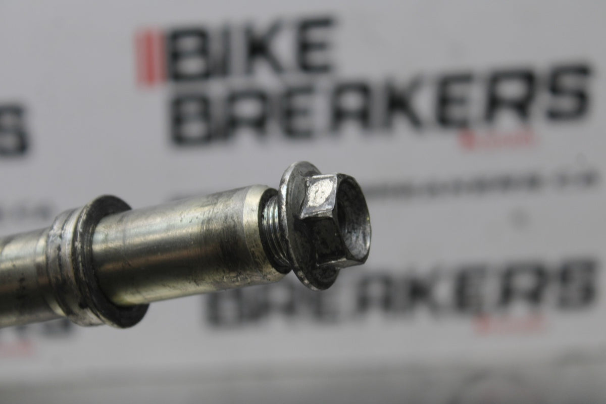 06-07 SUZUKI GSXR600 FRONT WHEEL RIM AXLE PIVOT BOLT BB836