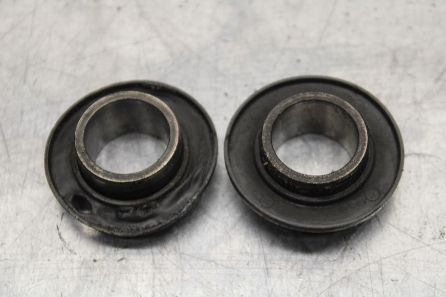 2007 Yamaha YZF R6 FRONT WHEEL AXLE BOLT SPACERS BB590