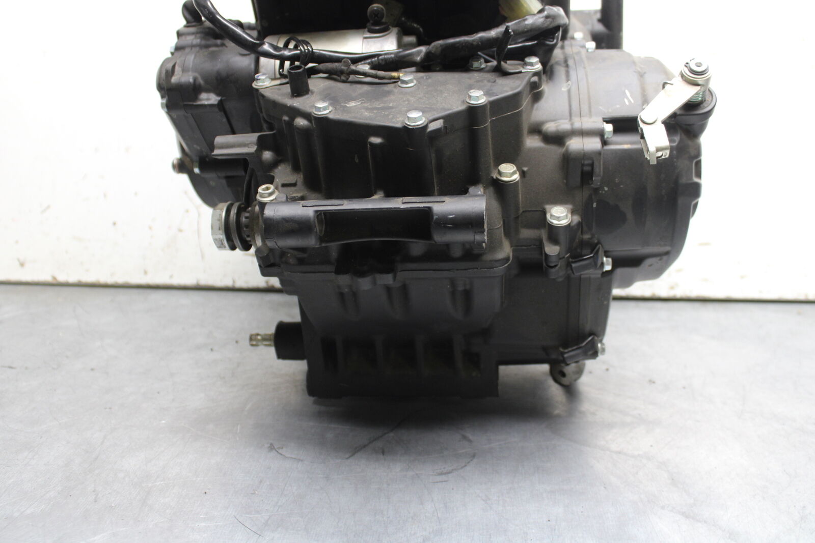 19-24 YAMAHA R3 ENGINE MOTOR BB378