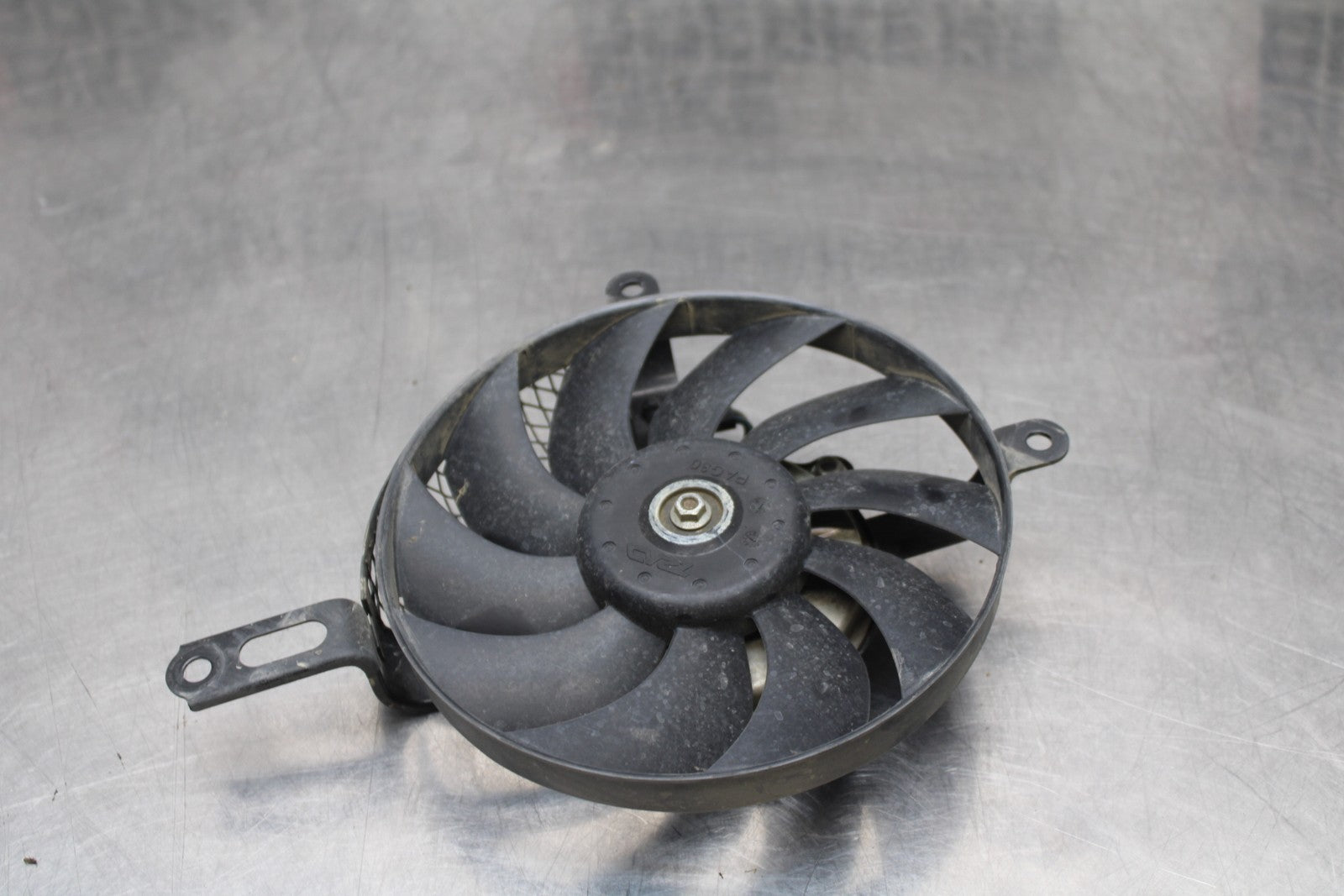 11-22 SUZUKI GSXR 600  ENGINE RADIATOR COOLING FAN BB193