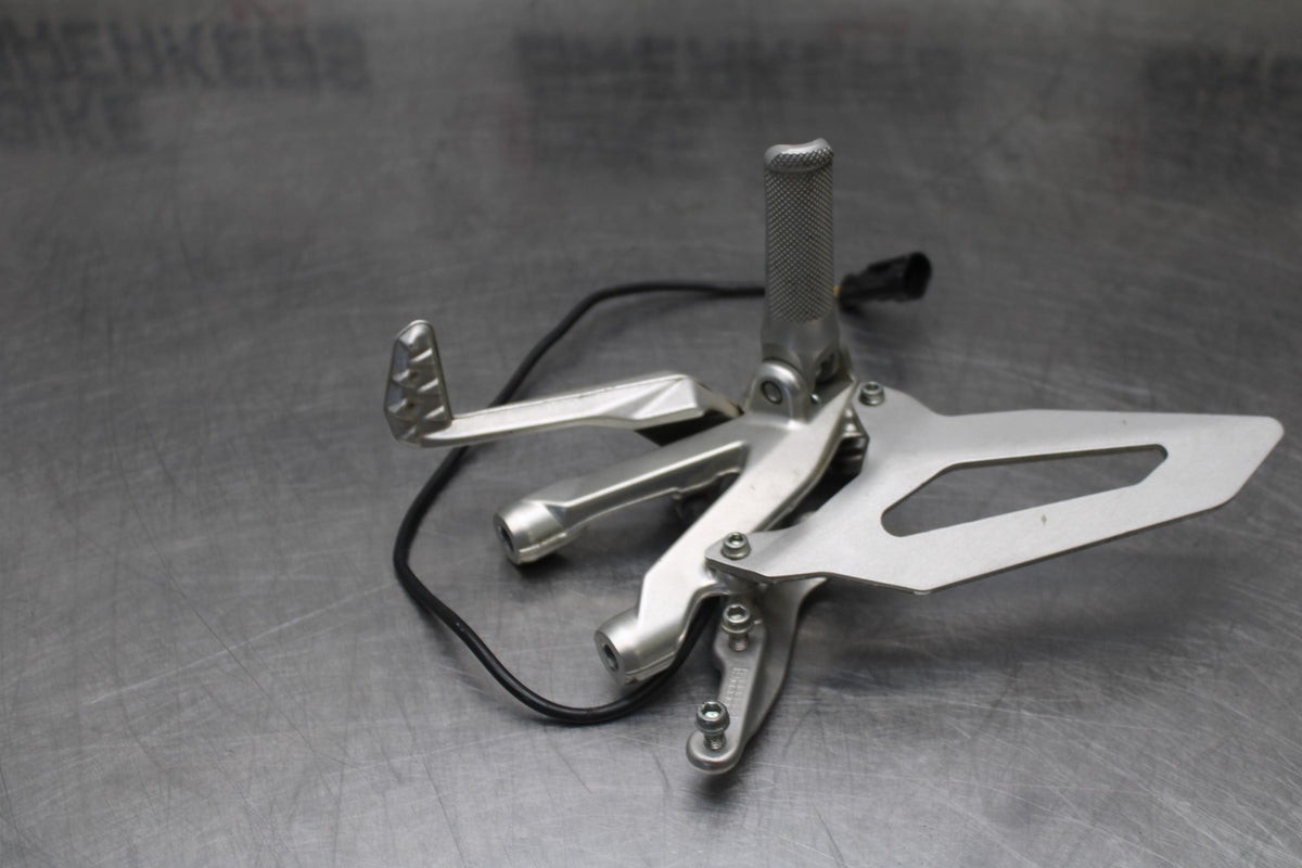 16 DUCATI 959 PANIGALE RIGHT REARSET REAR SET DRIVER FOOT PEG REST STOP BB912