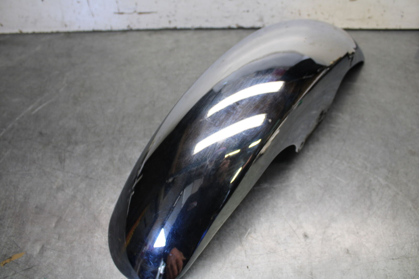85-86 SUZUKI MADURA 1200 FRONT WHEEL FENDER  BB691