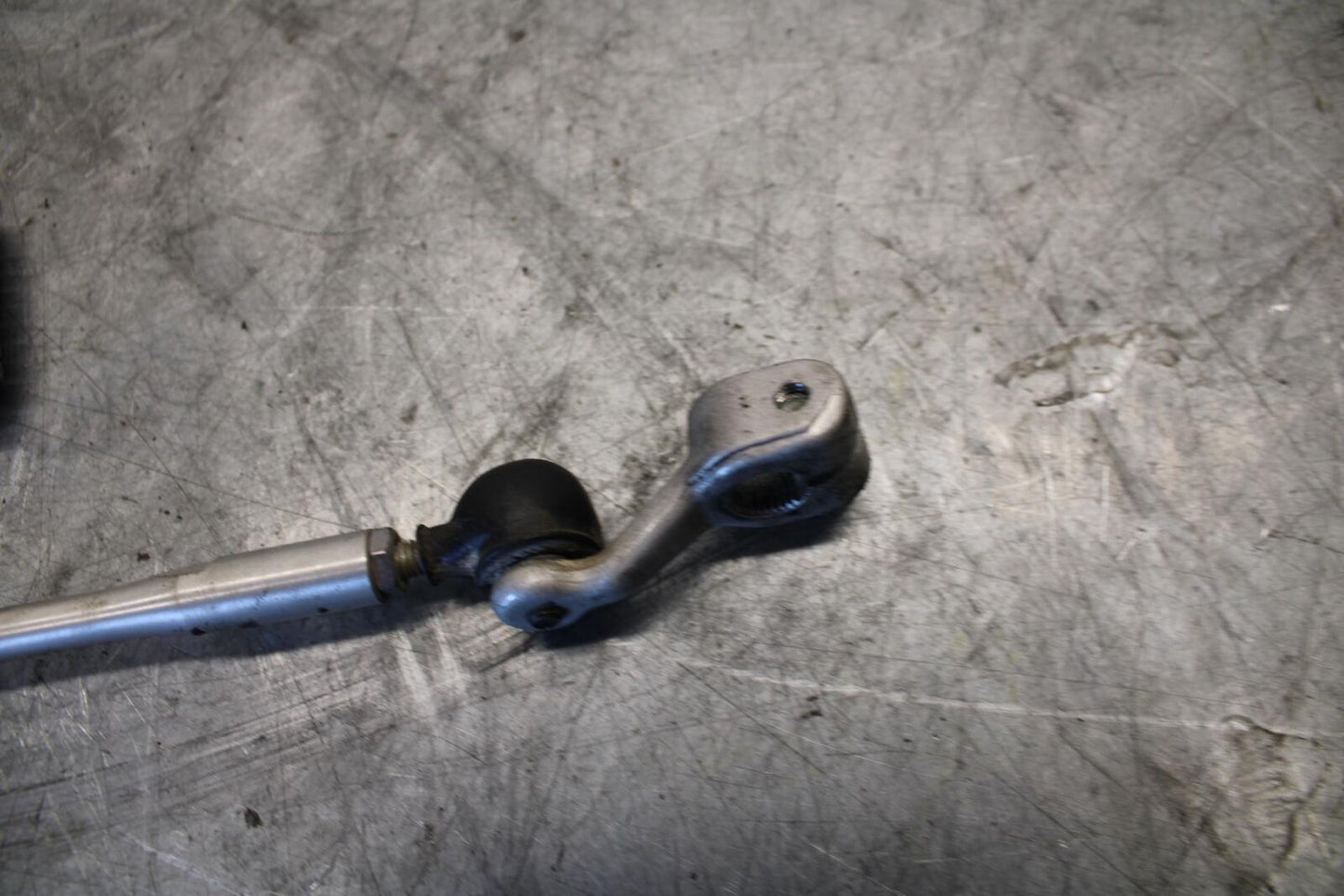 2009 Yamaha YZF R6 SHIFTER LINKAGE SHIFT LINK PEDAL 2C0-18110-01-00 BB532