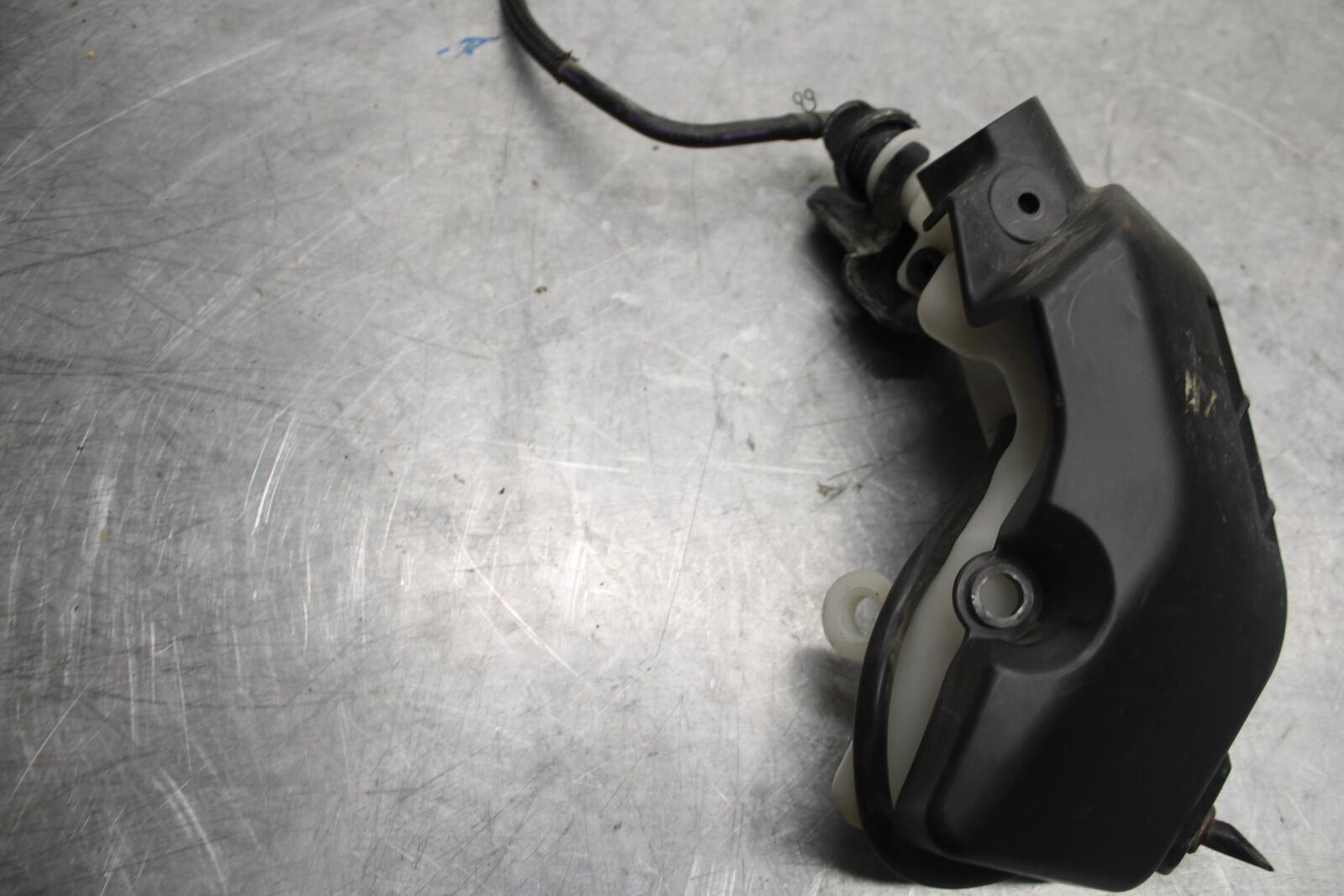 2015 Yamaha FJ09 COOLANT WATER TANK RESERVOIR BOTTLE BB41