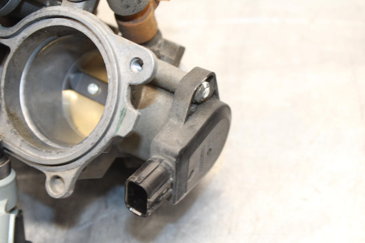 2007 Honda CBR600RR MAIN FUEL INJECTORS / THROTTLE BODIES 16400-MFJ-L01 BB596