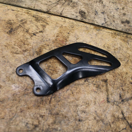 11-21 SUZUKI GSXR600 LEFT REARSET REAR SET HEEL GUARD COVER BB346 