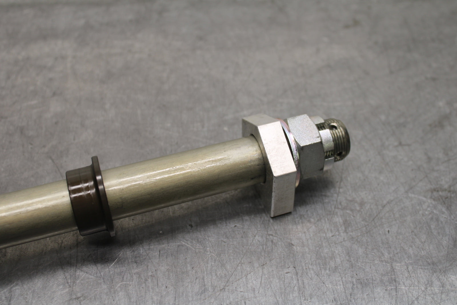 12-25 KAWASAKI NINJA ZX14R NEW!! REAR AXLE BACK WHEEL RIM PIVOT BOLT AXEL BB757