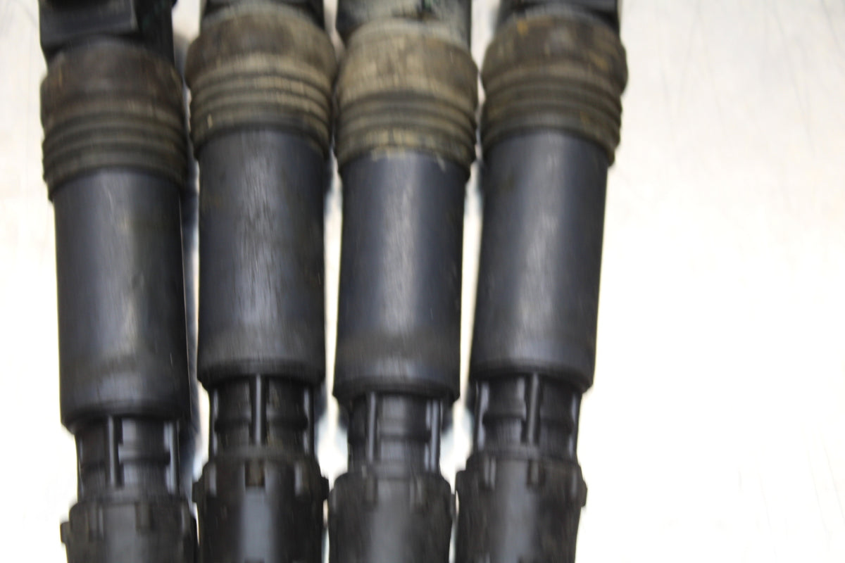 01-06 HONDA CBR600F4I IGNITION COILS COIL SPARK PLUG CAPS BB567