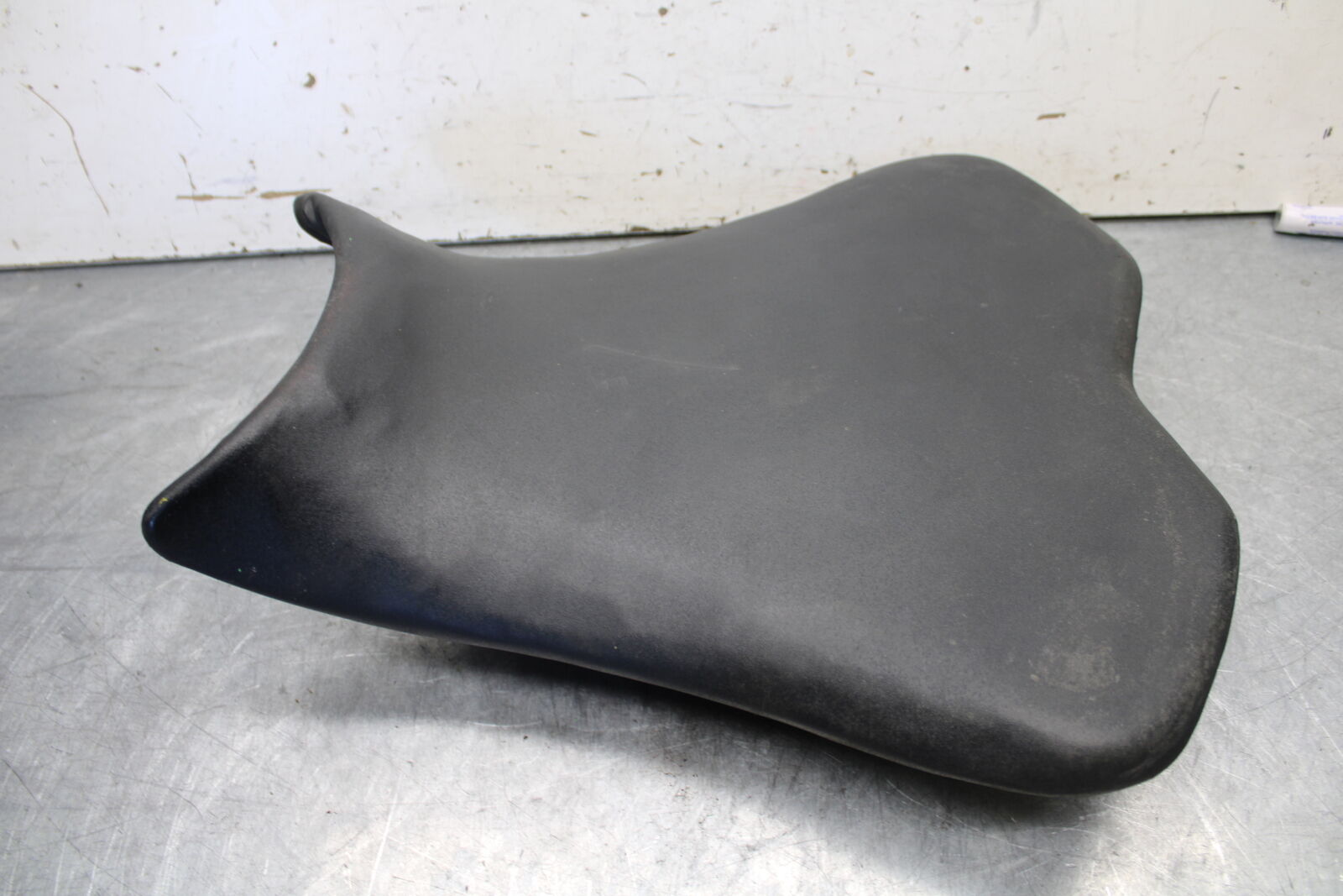 09-12 KAWASAKI NINJA ZX6R ZX600R FRONT DRIVERS SEAT PAD SADDLE PILLION BB656