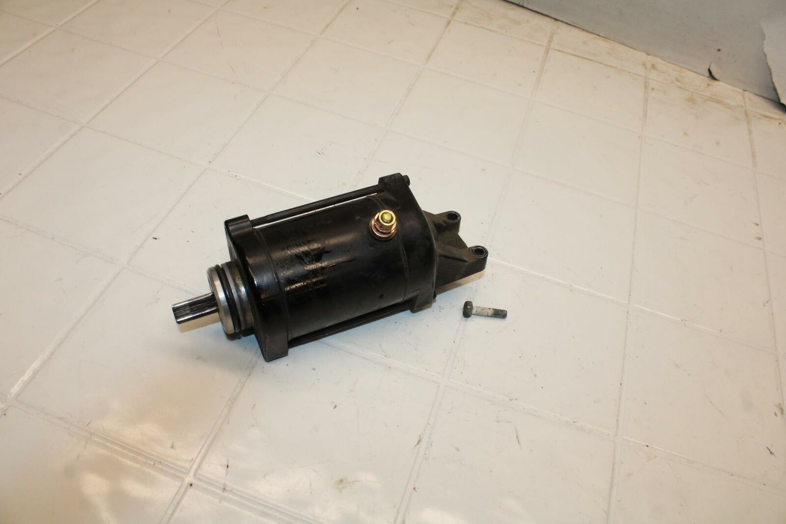 91-92 SUZUKI GSXR1100 GSXR 1100M ENGINE STARTING STARTER MOTOR -DC 12V BB03d