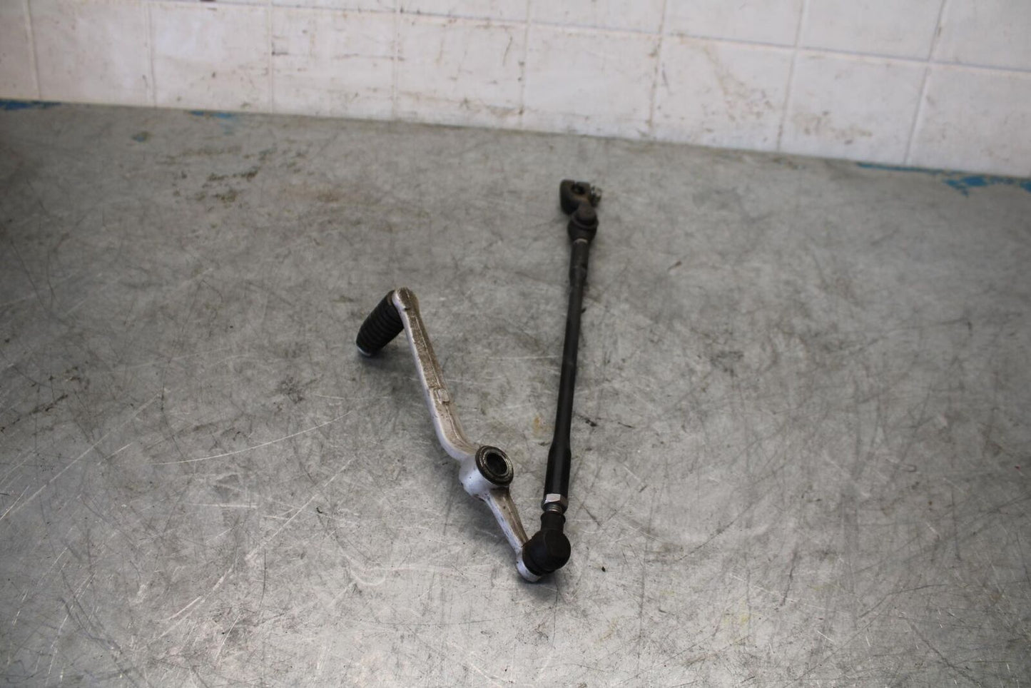08-16 YAMAHA YZF R6 SHIFTER LINKAGE SHIFT LINK PEDAL BB431