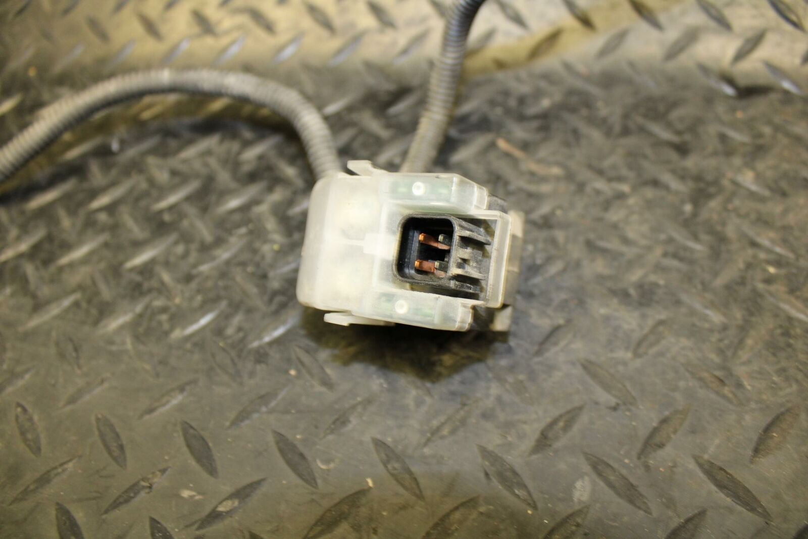 05-06 SUZUKI KATANA 750 GSX750F ENGINE STARTER RELAY STARTING MOTOR SWITCH bb166