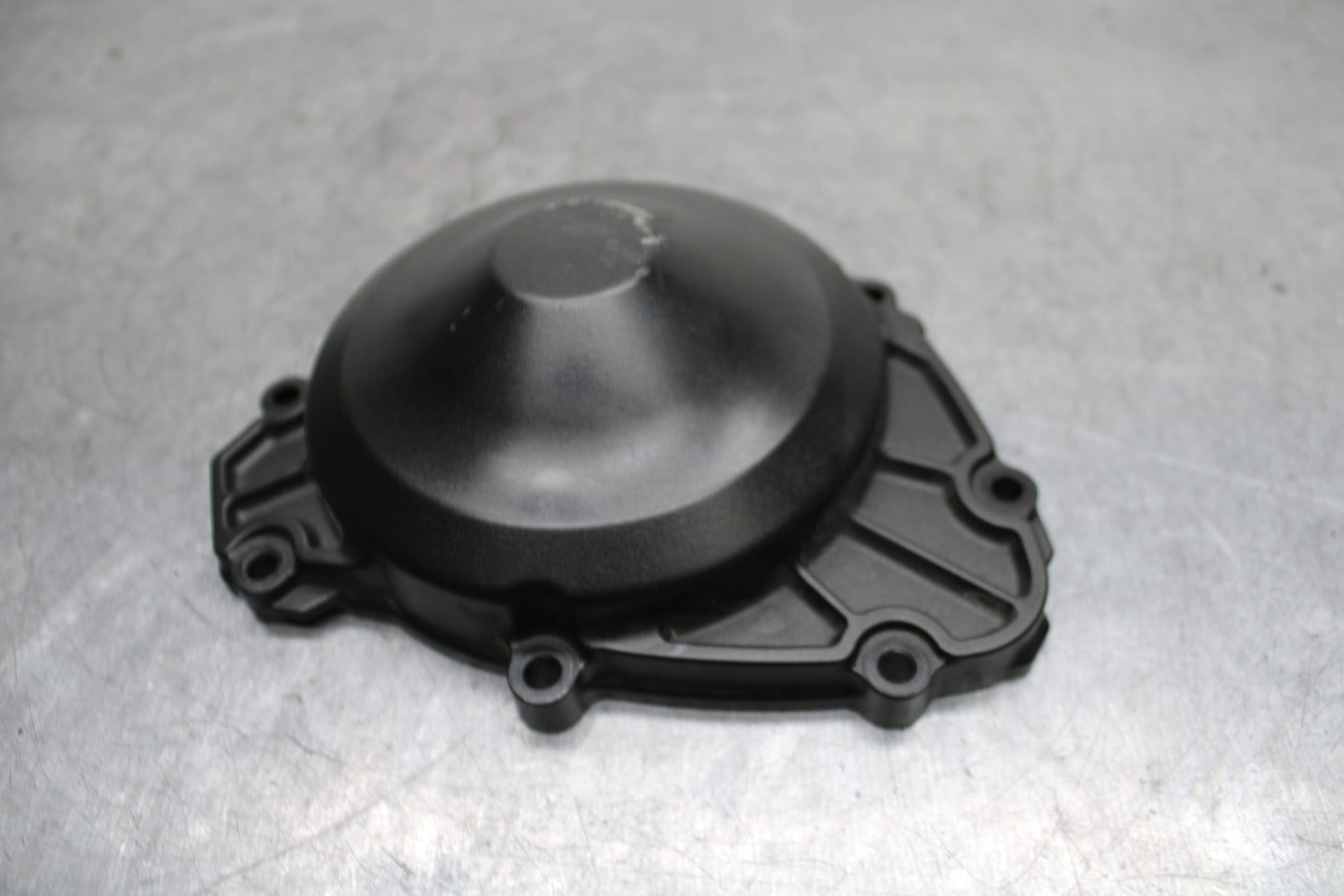 09-14 YAMAHA YZF R1 STATOR MAGNETO ALTERNATOR COVER 14B-15411-00-00 BB118