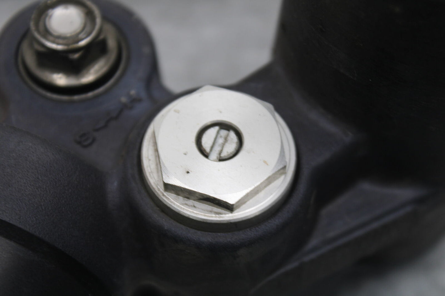 13-18 KAWASAKI NINJA ZX6R REAR BACK SHOCK ABSORBER  45014-0393-37X BB666