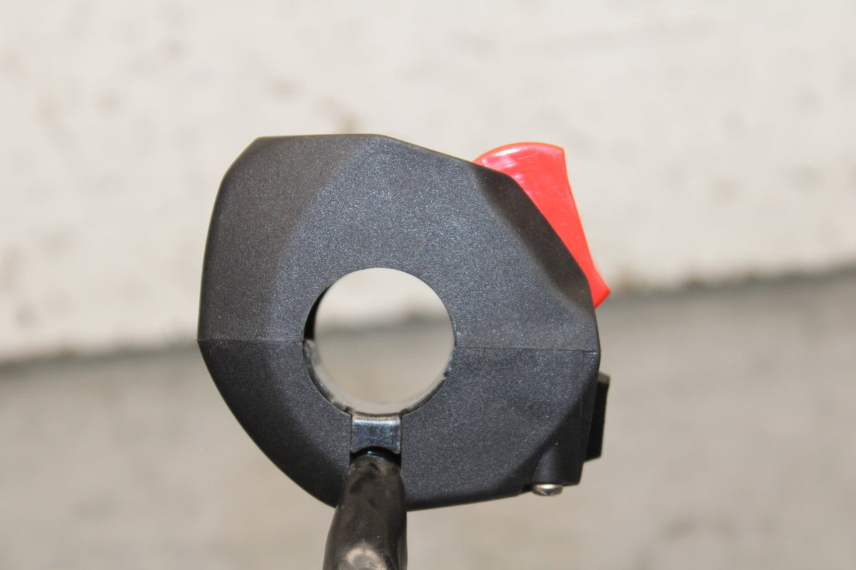 21-24 APRILIA TUONO 660 FACTORY RIGHT CLIP ON HANDLE KILL OFF START SWITCH BB733