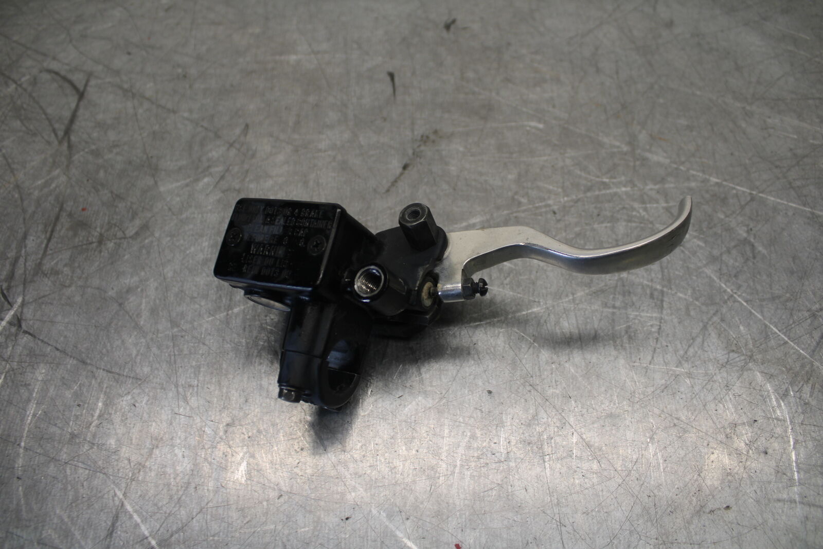 08-18 KAWASAKI KLR650 FRONT BRAKE MASTER CYLINDER w/ LEVER BB707