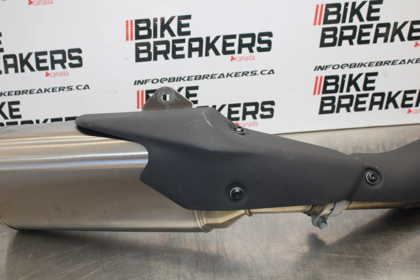 24-25 KAWASAKI NINJA ZX4R FULL EXHAUST SYSTEM HEADERS PIPE MUFFLER BB610