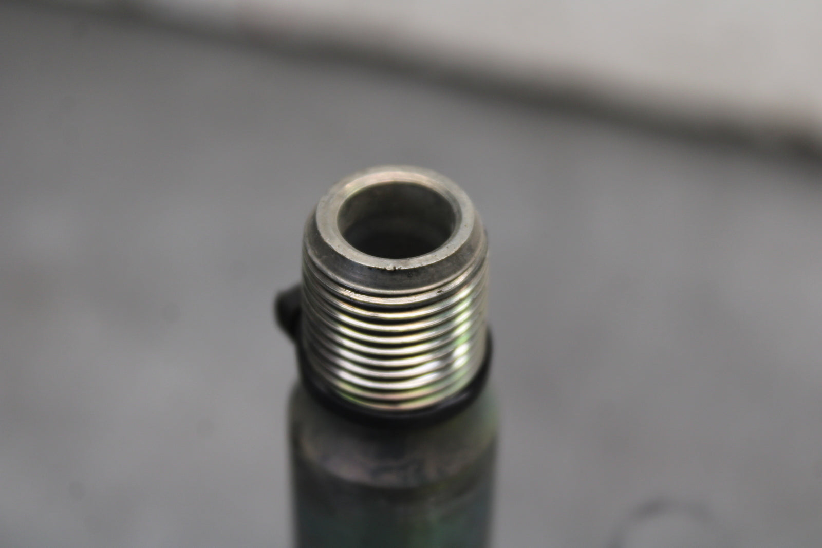 22-24 YAMAHA XSR900 FRONT WHEEL RIM AXLE PIVOT BOLT BB710