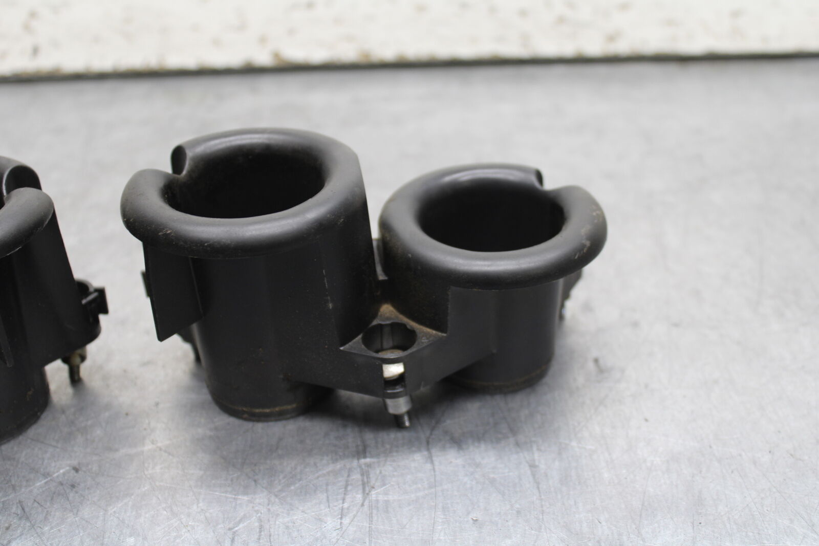 05-06 HONDA CBR600RR AIRBOX INTAKE VELOCITY STACKS BB739