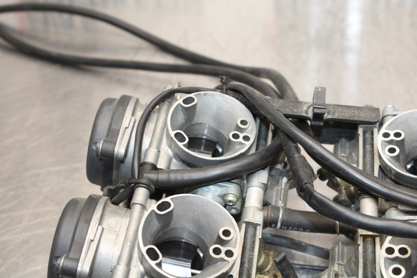 09 YAMAHA ROYAL STAR XVZ1300TF VENTURE CARB CARBURETOR SET BB151