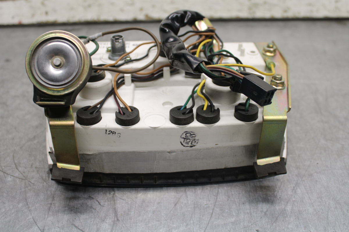 83-85 YAMAHA RIVA 180 XC180 SPEEDO TACH GAUGES DISPLAY CLUSTER SPEEDOMETER BB109