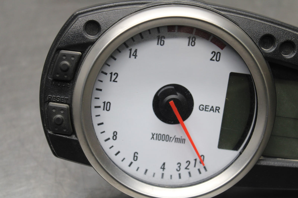 07-08 KAWASAKI NINJA ZX6R SPEEDO TACH GAUGES DISPLAY CLUSTER SPEEDOMETER BB937