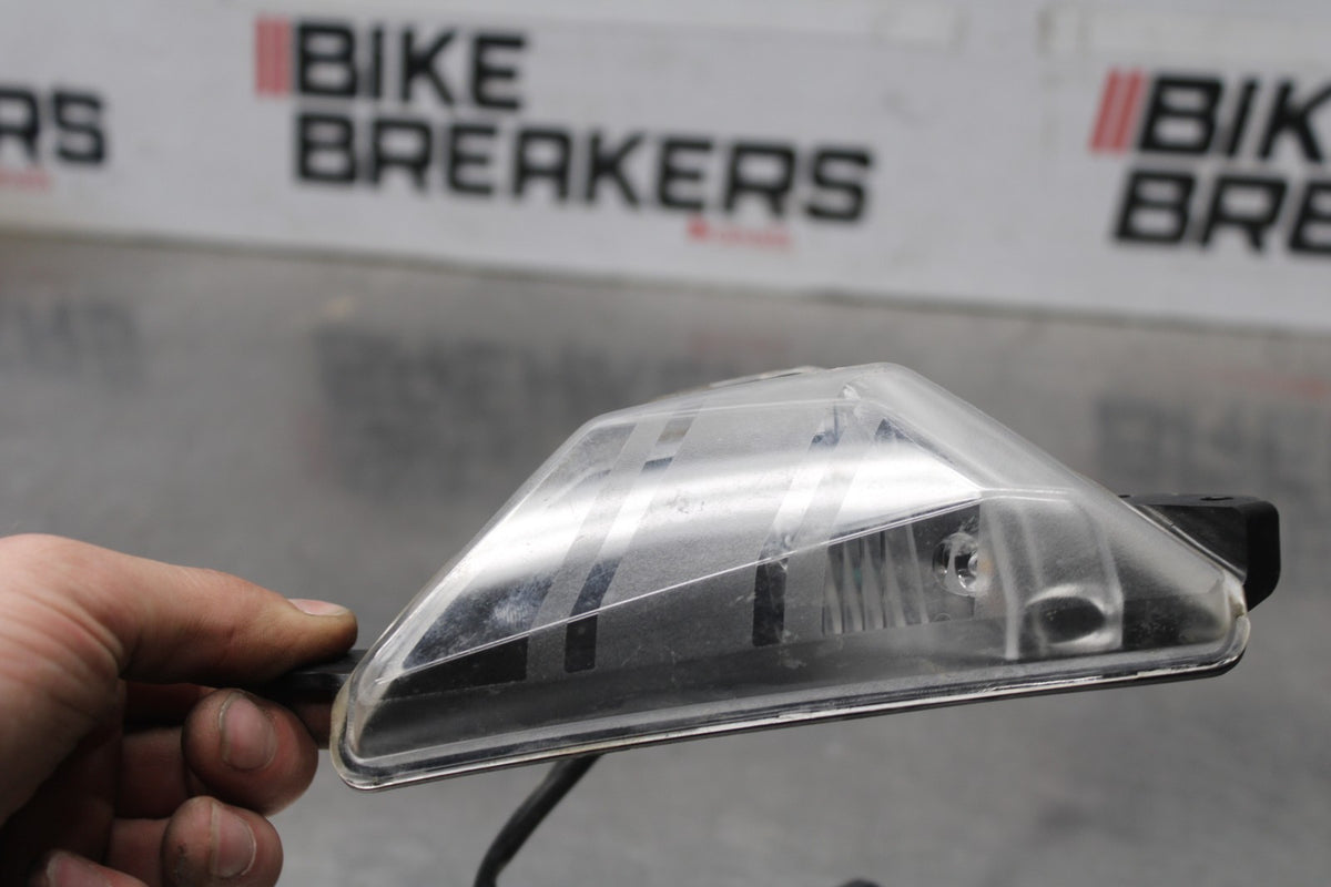 24-25 KAWASAKI NINJA 500 EX500J ABS LEFT FRONT TURN SIGNAL LIGHT INDICATOR BB934