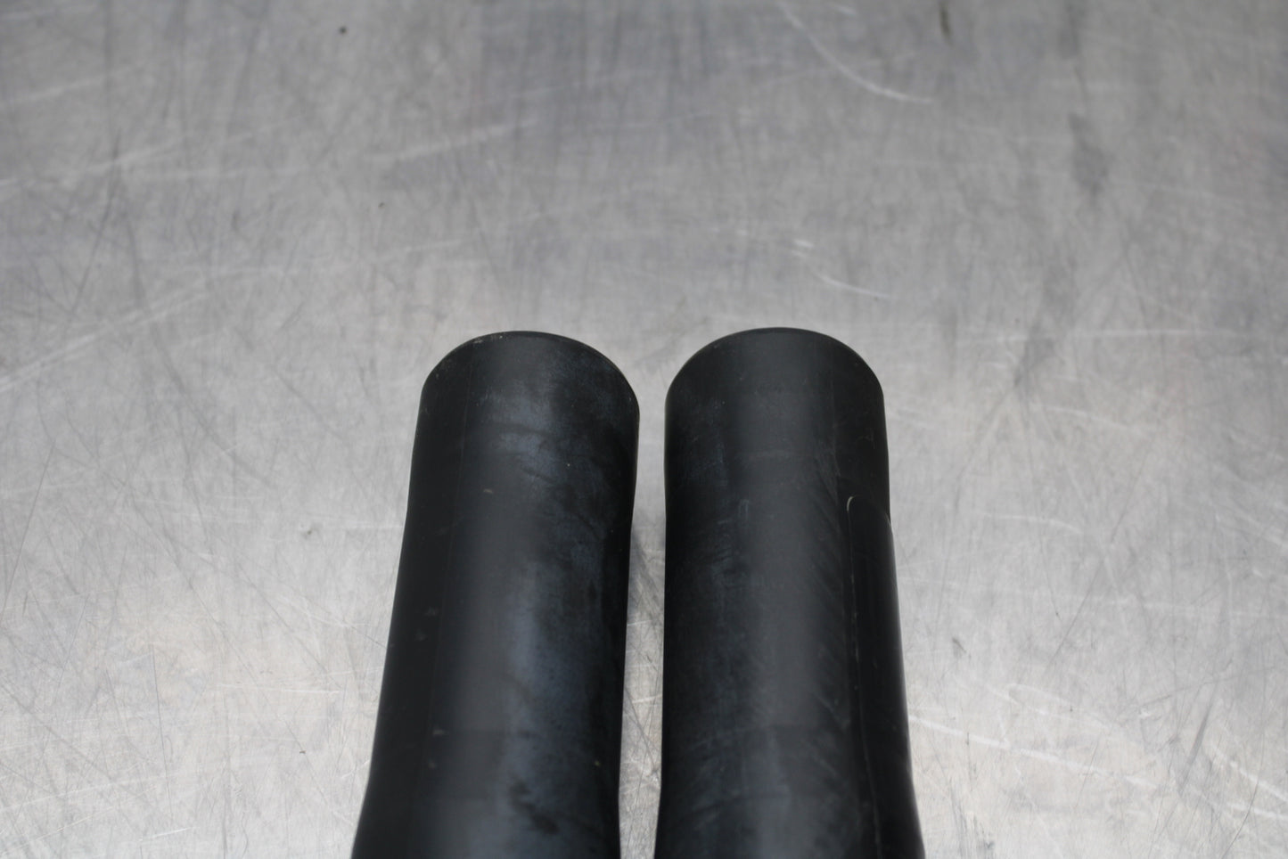 14-17 YAMAHA FZ07 FRONT FORK COVER GUARD SET PAIR BB162