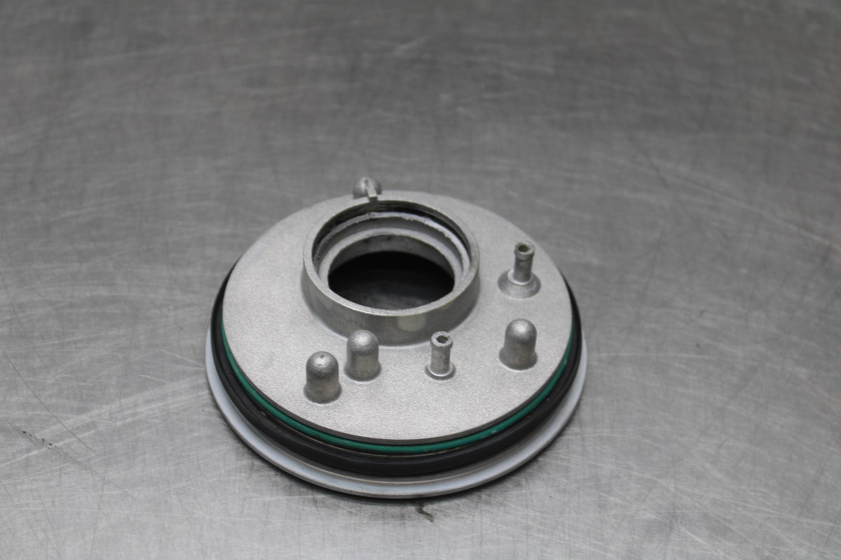 05 DUCATI SUPERSPORT 800 FUEL TANK GAS CAP RING BB913