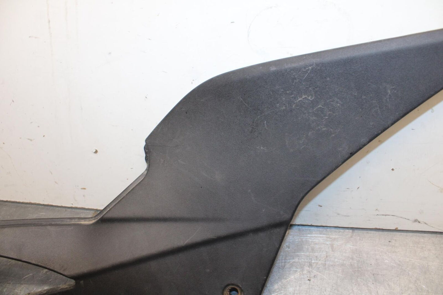 08-12 KAWASAKI NINJA 250R EX250J RIGHT FRONT SIDE SEAT  PANEL TRIM COWL BB612