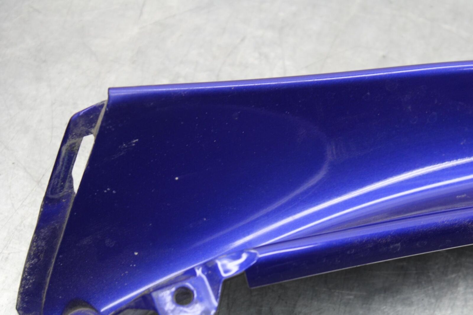 2006 Yamaha YZF R6 LEFT RIGHT PAIR MID UPPER SIDE FAIRING COWL PLASTIC BB560