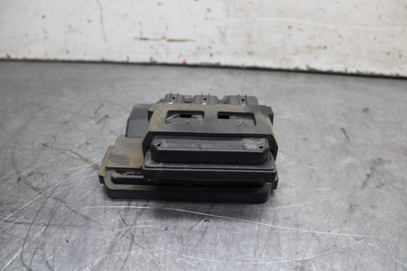 19-22 KAWASAKI Z400 ECU COMPUTER CONTROLLER UNIT BLACK BOX ECM CDI  BB708