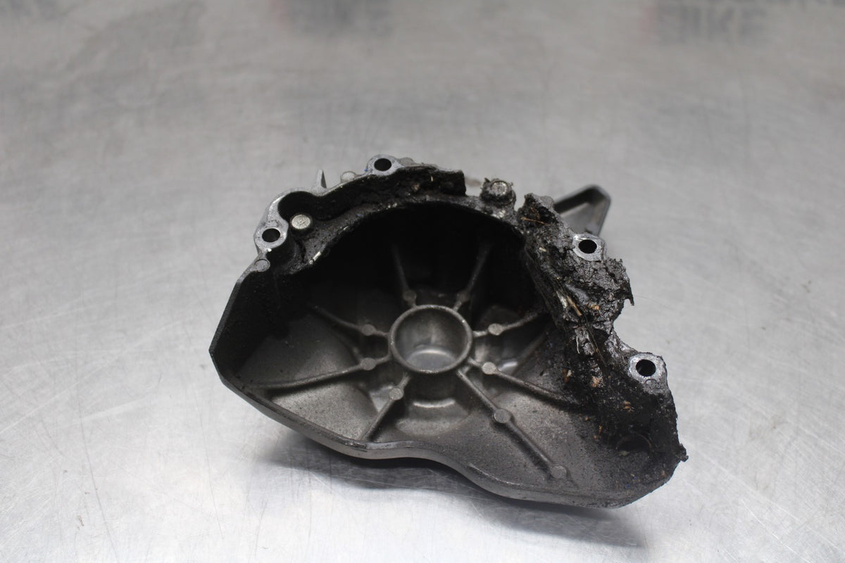 23 KAWASAKI Z900RS ENGINE SPROCKET COVER BB935