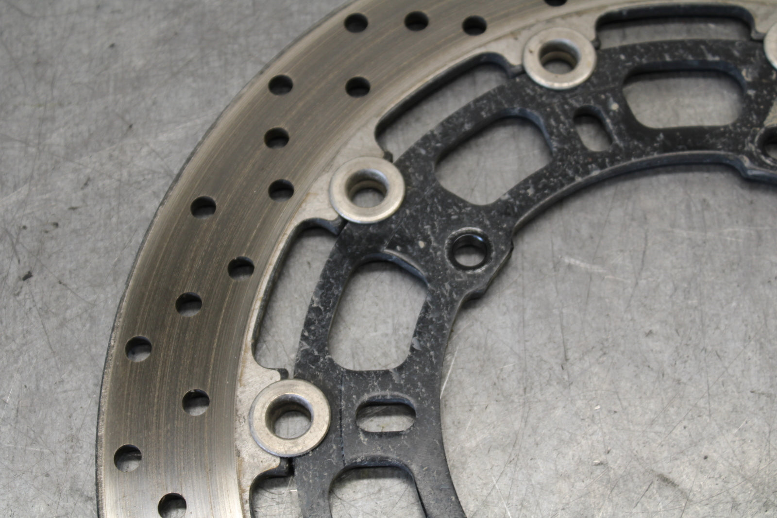 08-16 YAMAHA YZF R6 FRONT LEFT RIGHT BRAKE ROTORS DISCS 13S-2581T-00-00 BB665