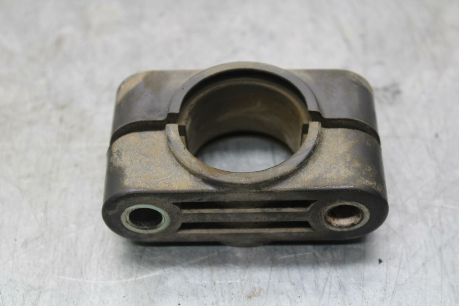 06-20 YAMAHA RAPTOR 700 YFM700R STEERING HARDWARE STAY BRACKET RISER CLAMP BB414