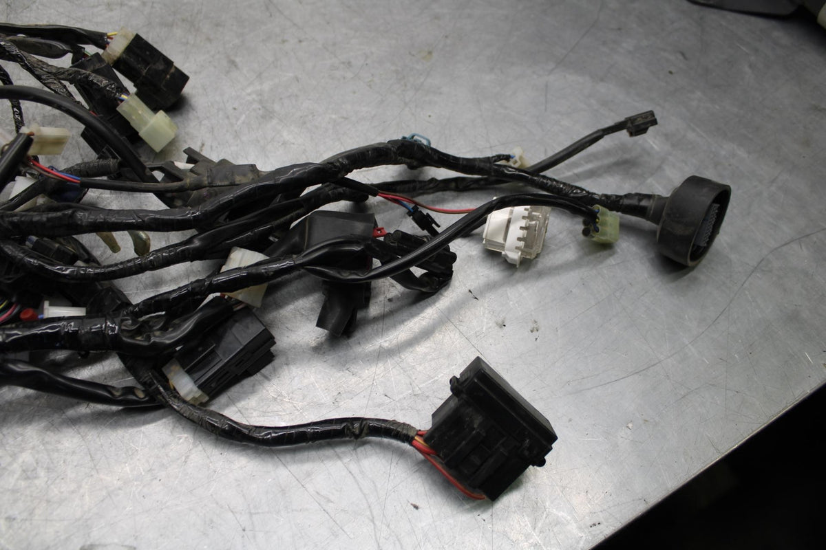 2015 Yamaha YZF R3 MAIN  WIRING HARNESS MOTOR WIRE LOOM 2MS-H2590-00-00 BB526