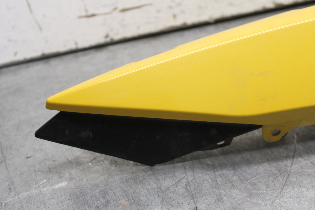 09-15 YAMAHA FZ6R RIGHT REAR BACK TAIL FAIRING COWL SHROUD  BB686