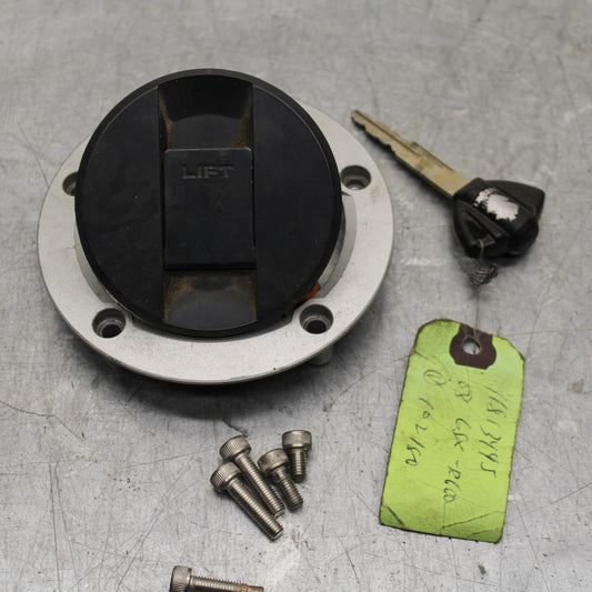 2006 to 2010 Suzuki GSXR600 FUEL TANK GAS CAP 44200-16850 BB582