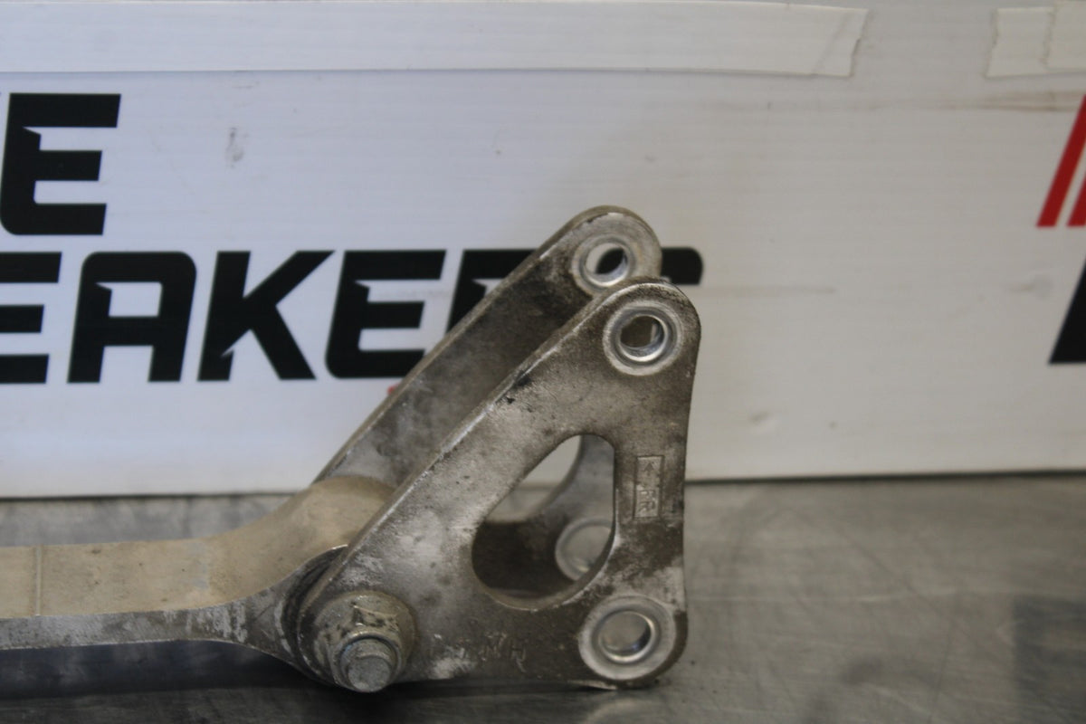 18 SUZUKI GSXR750 REAR DOGBONE SHOCK LINKAGE LINK BB891